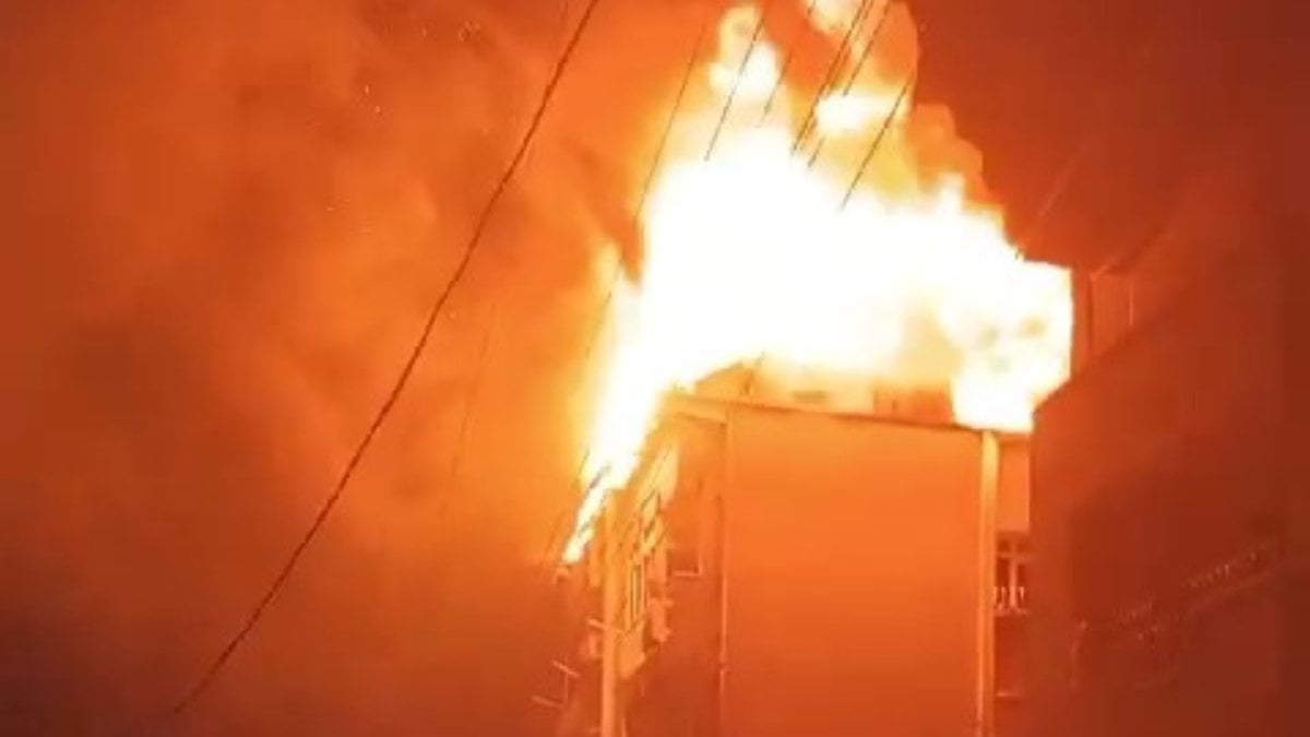 Samsun’da 5 katlı binada çıkan yangın vatandaşları korkuttu