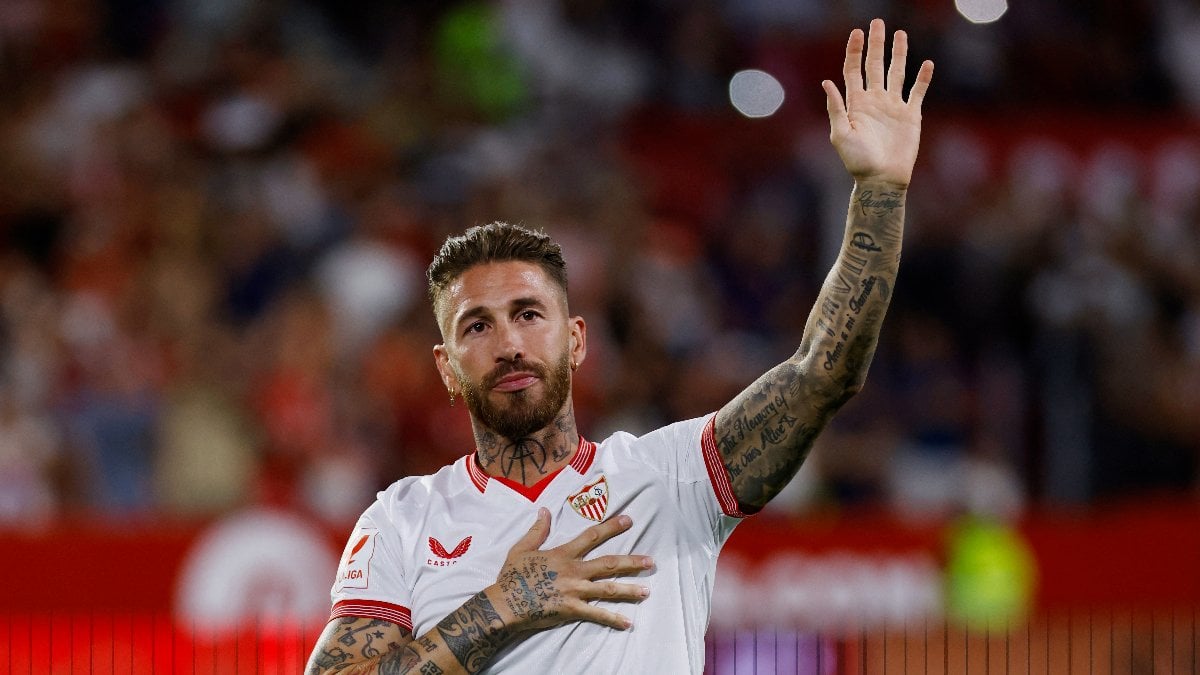Sergio Ramos, Sevilla’dan ayrıldı
