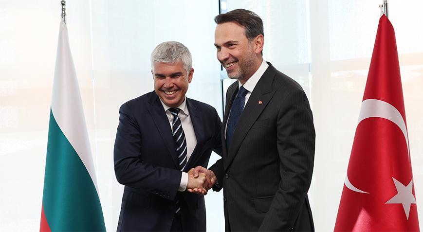 Bakan Bayraktar, Bulgar mevkidaşı Malinov ile görüştü