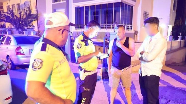 Polis ile ehliyetsiz sürücü kovalamacası! 27 bin 460 TL ceza