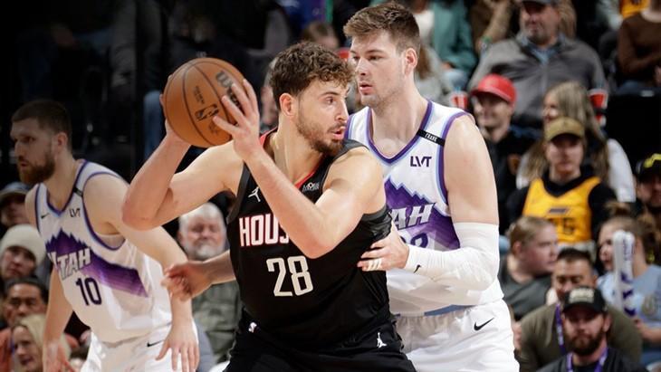 Alperen Şengün şov yaptı! Houston Rockets, Utah Jazz’ı farklı yendi